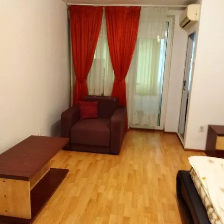 Metroufavoritgarsoniera *